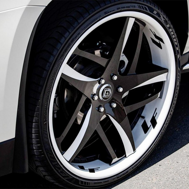 Lexani LX-THIRTY 275/45R20 110V XL AS Performance A/S Tire